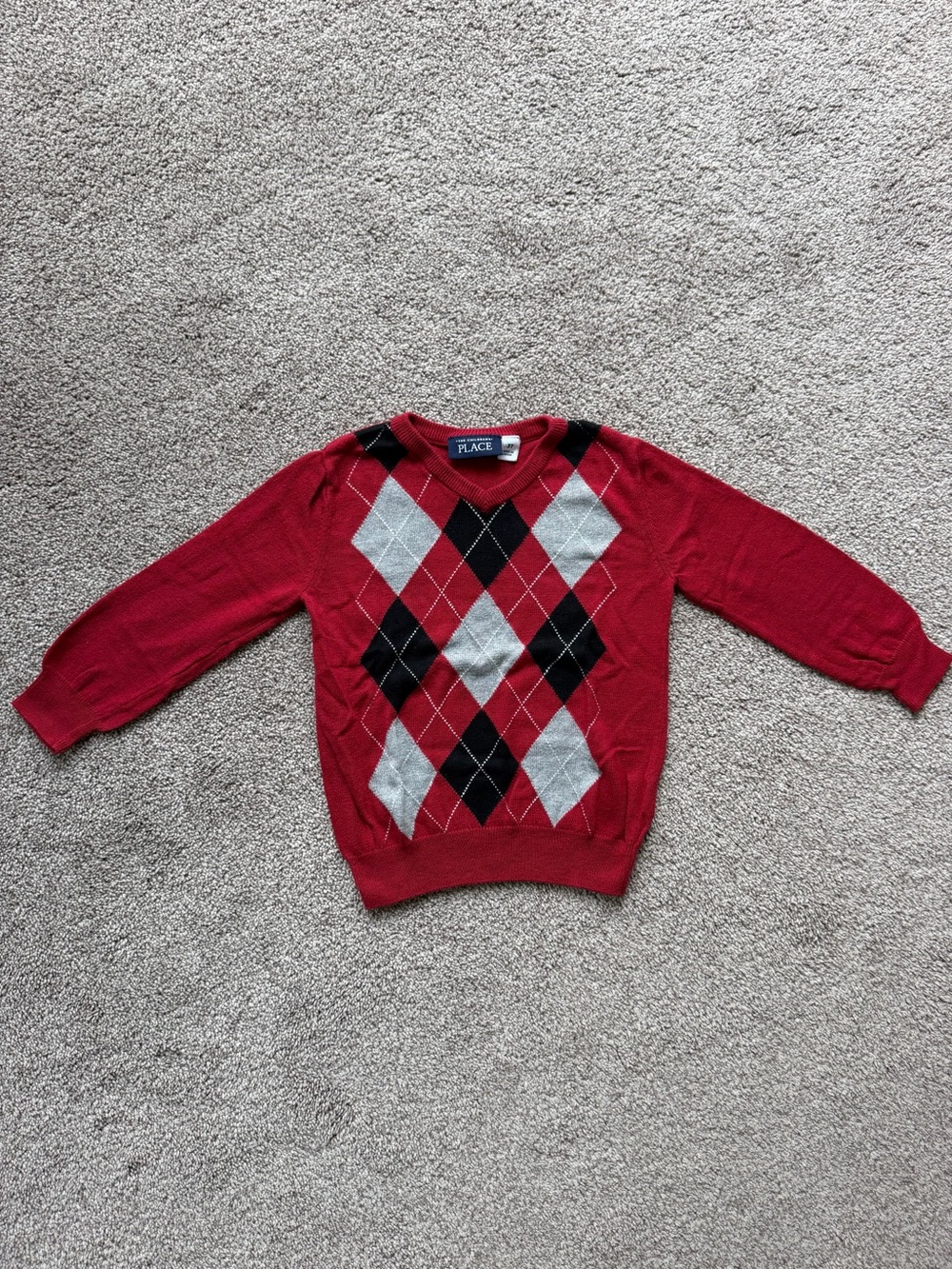 The Children's Place Red Argyle Crewneck Sweater with Black & Gray Diamonds